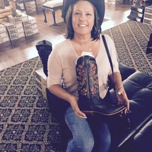 Meet your Posher, Dawn